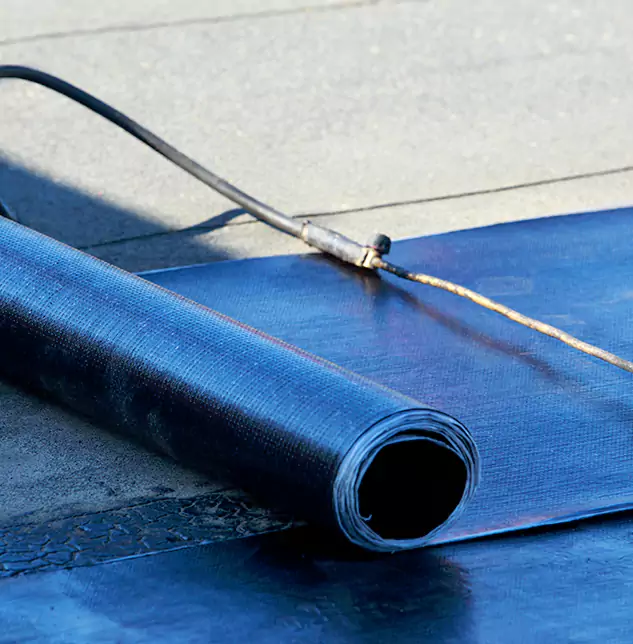 Expert Rubberized Roof Patch Solutions: Restoring La Mesa's Flat Roofs to Peak Performance
