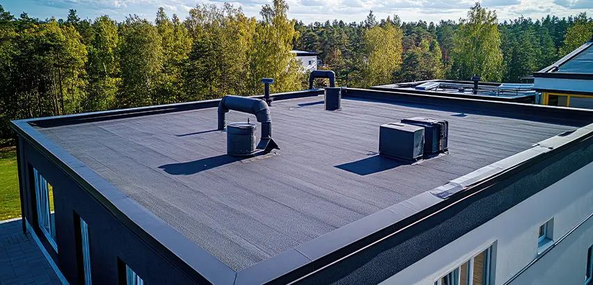 Professional Flat Roof Replacement Services in La Mesa, CA