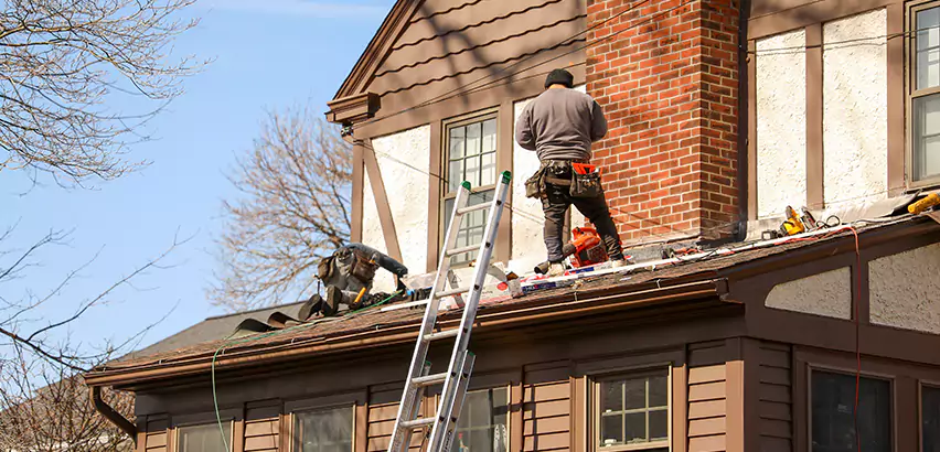 Roof Siding Trim Repair in La Mesa
