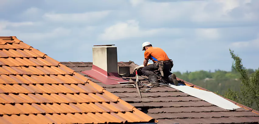 Cedar Roof Maintenance in La Mesa