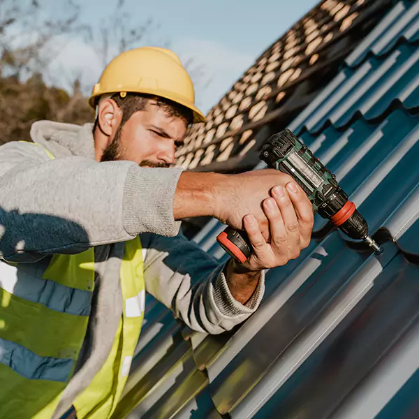 Why La Mesa Property Owners Choose Lamesa Roofing Repair for Metal Roof Replacement?